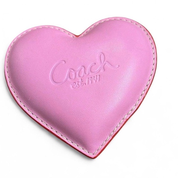 Coach Paperweight Heart - Picture 3 of 3